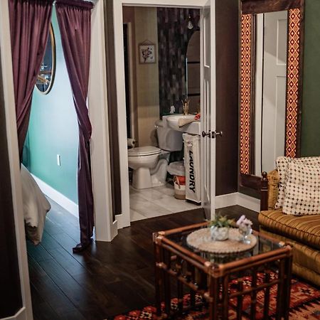 The Atrium - A Boutique Hotel - Suite 15 Perryville Exterior photo